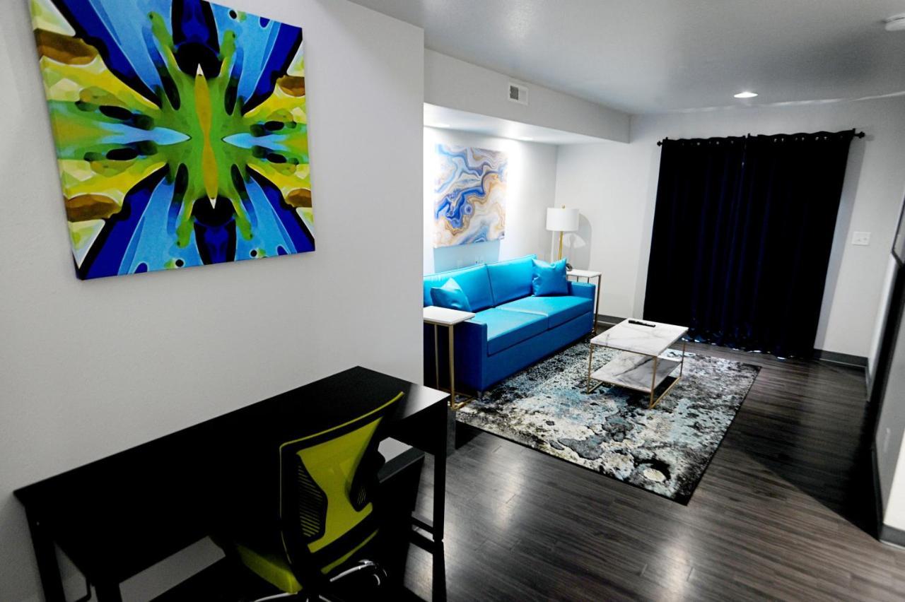 Z Loft Extended Stay Hotel Saint Robert Eksteriør bilde
